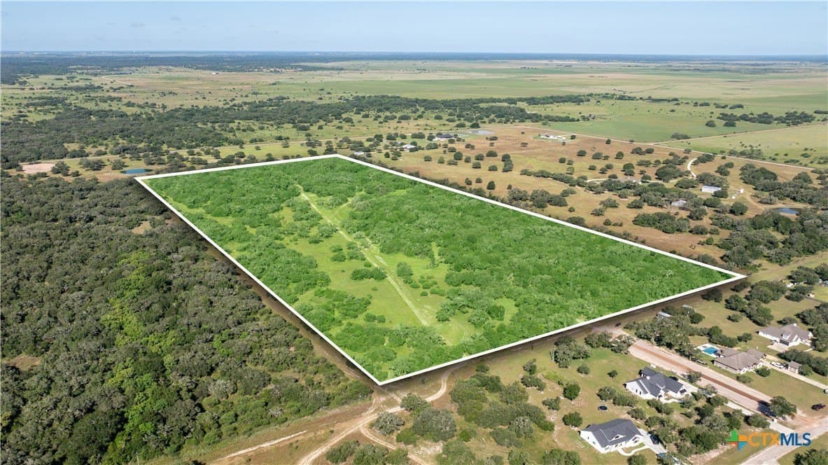 50 acres in Victoria County - photo 22