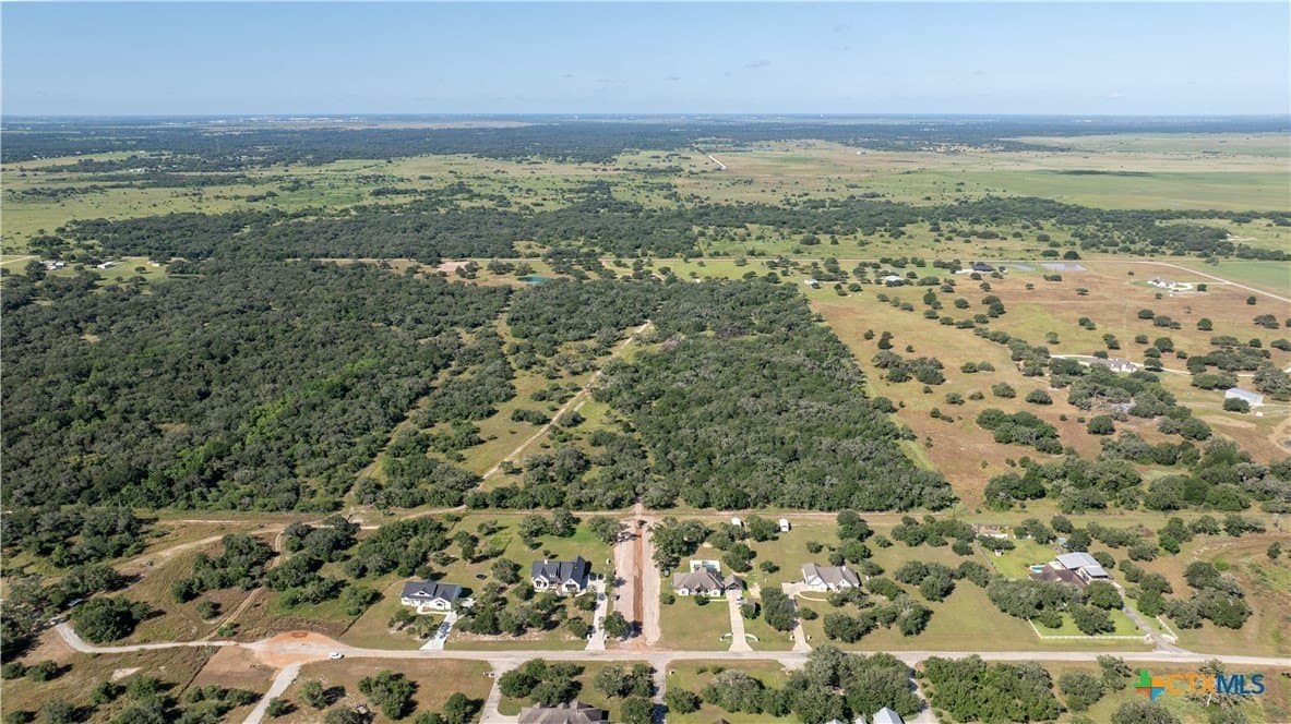 50 acres in Victoria County - photo 12