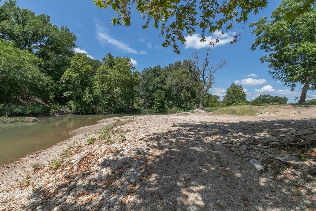 6.6 acres in Gillespie County featured view
