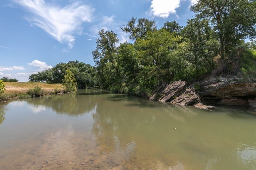 6.6 acres in Gillespie County gallery image 4