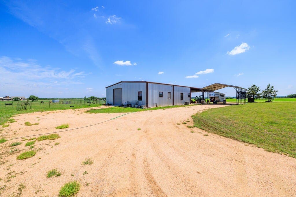 48.09 acres in Gillespie County - photo 20