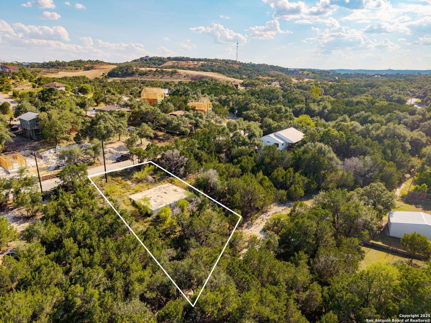 0.31 acres in Comal County - photo 8