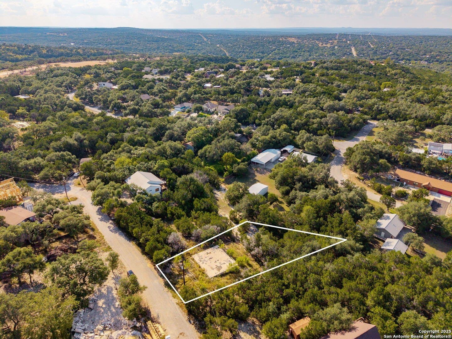 0.31 acres in Comal County - photo 6