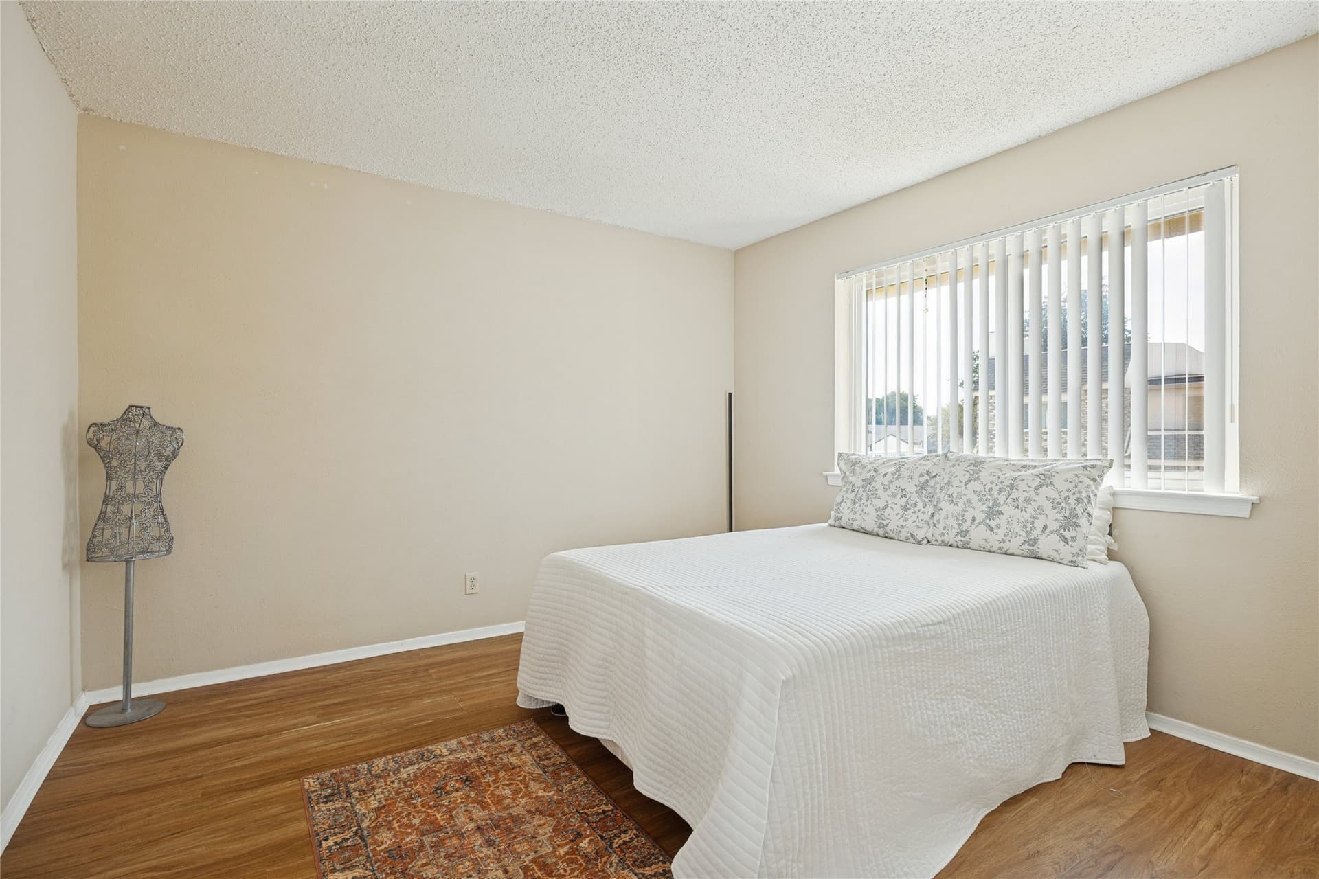 10.2 acres in Dallas County - photo 7