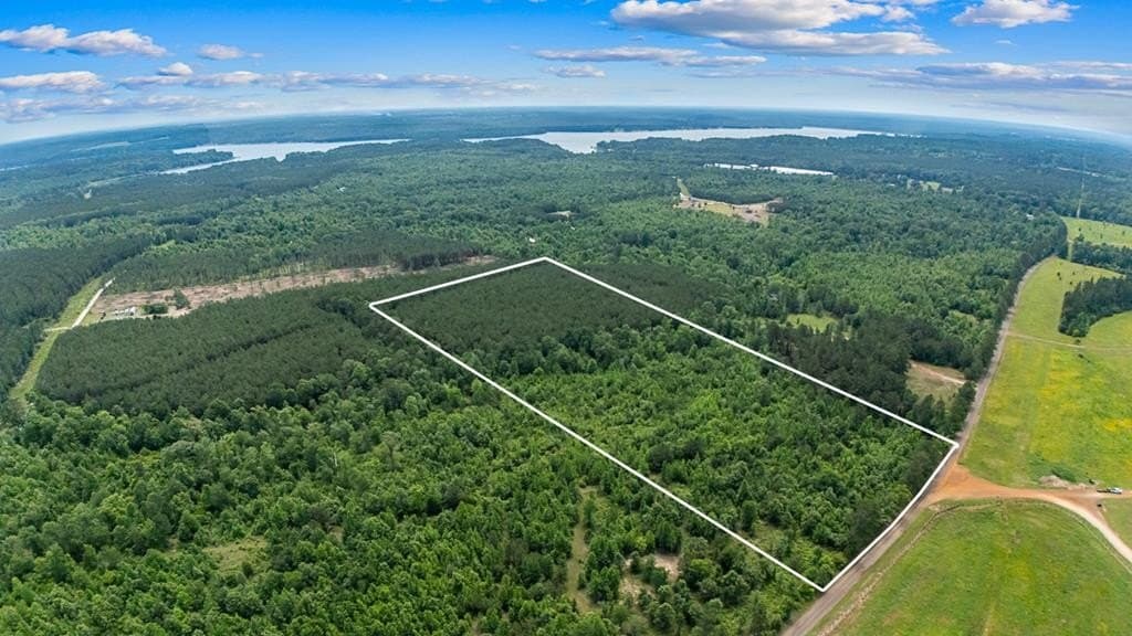 10.25 acres in Texas County