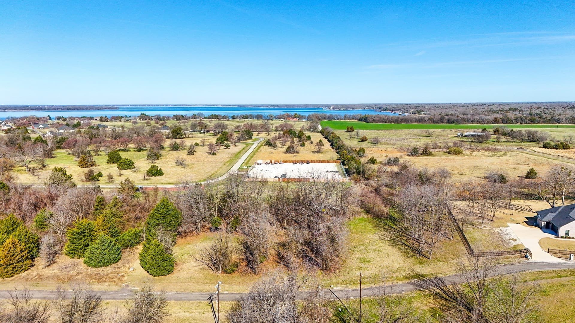 0.8 acres in Navarro County - photo 9