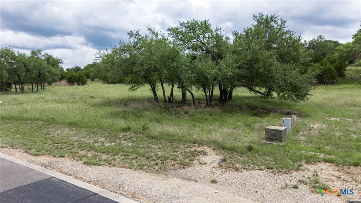 0.51 acres in Comal County - photo 15