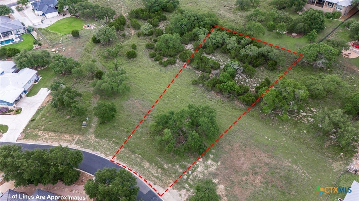 0.51 acres in Comal County