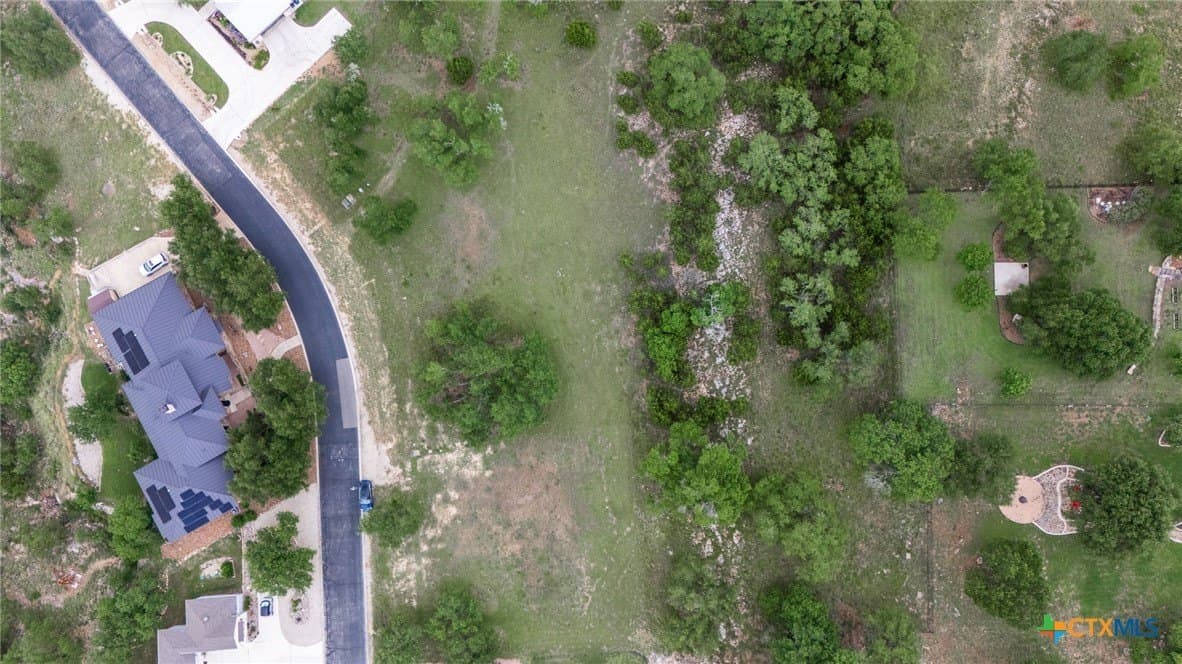 0.51 acres in Comal County - photo 7