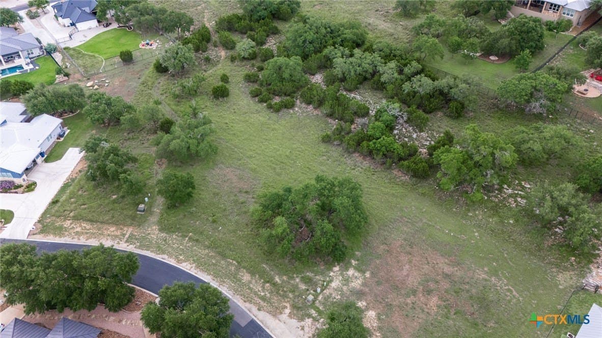 0.51 acres in Comal County gallery image 4
