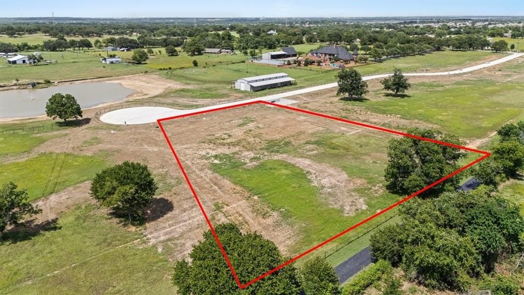 2 acres in Denton County gallery image 3