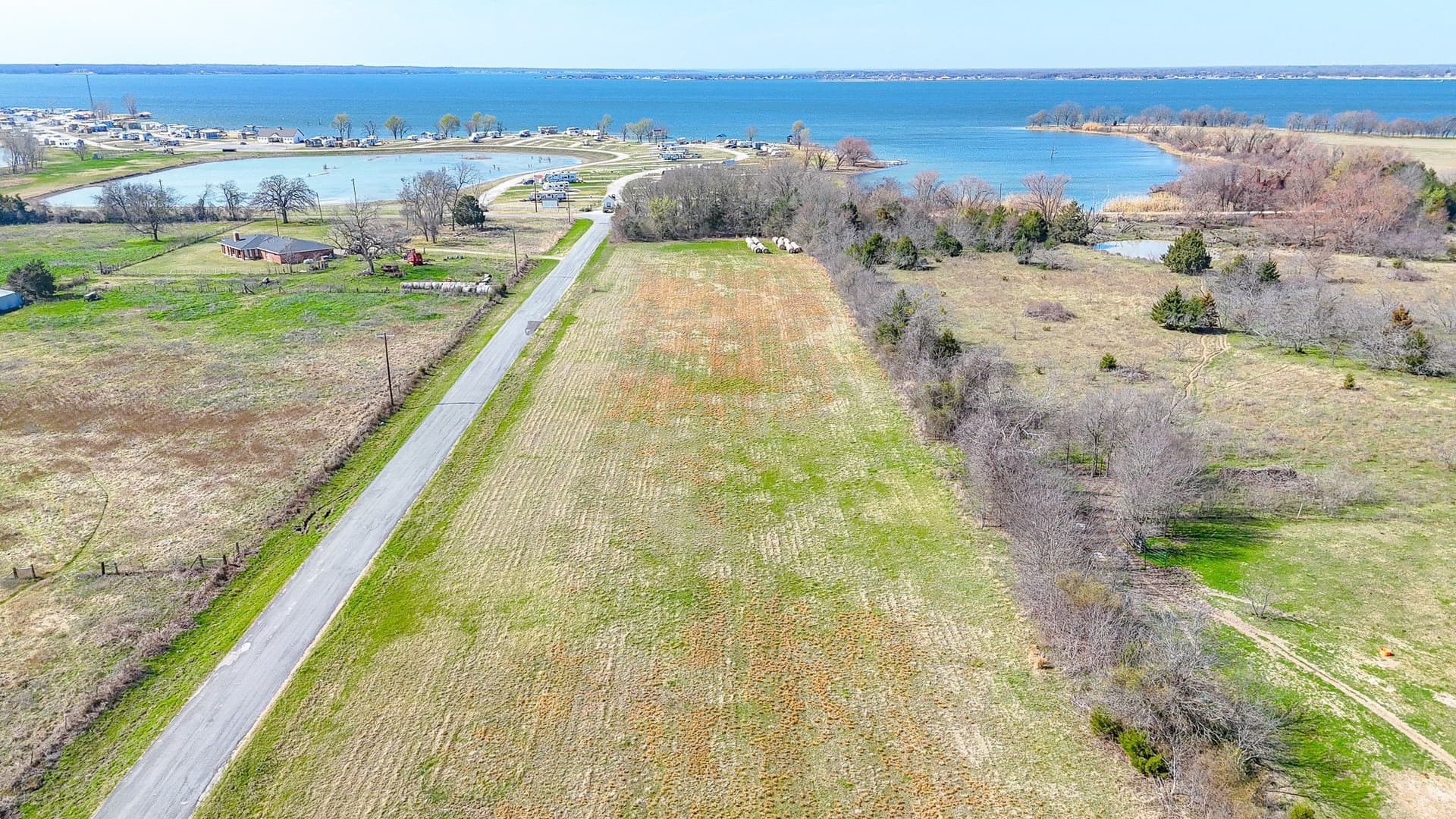 1 acres in Navarro County - photo 10