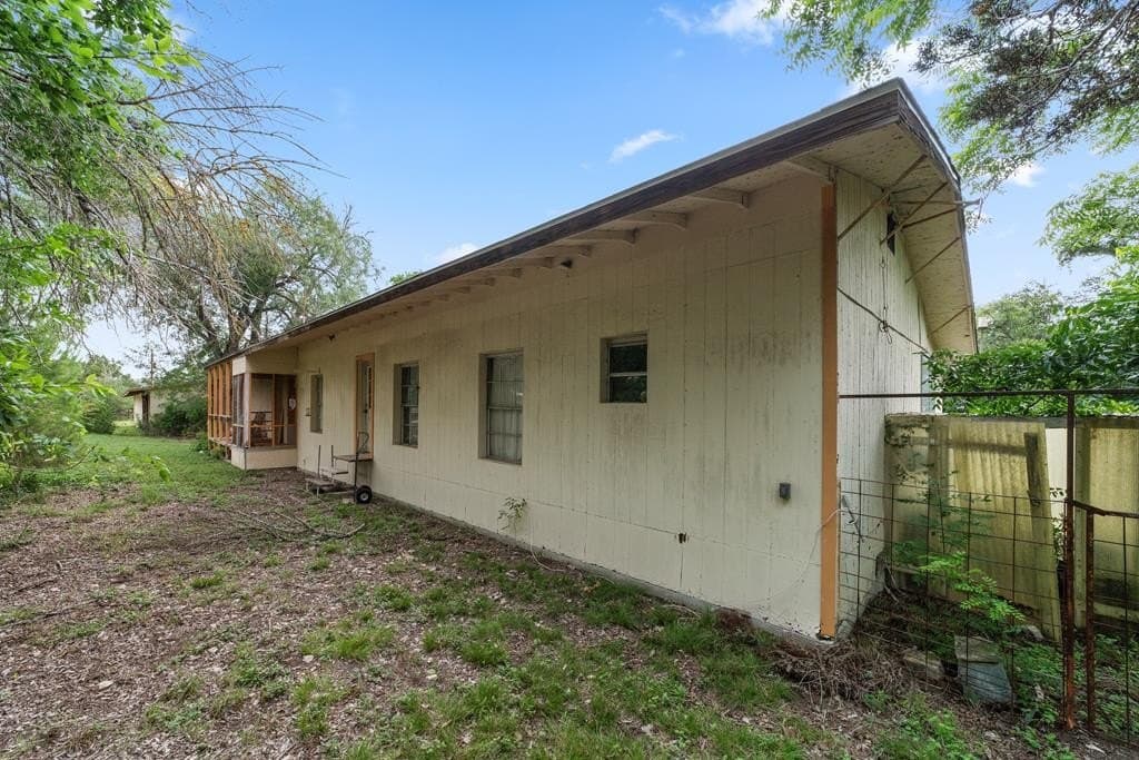 15.13 acres in Kerr County - photo 35