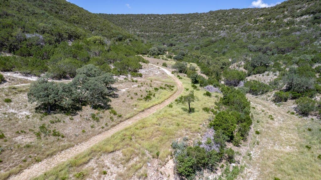 225.7 acres in Real County - photo 8