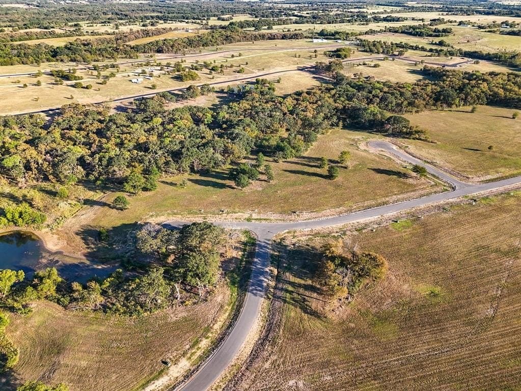 1.6 acres in Fannin County gallery image 3