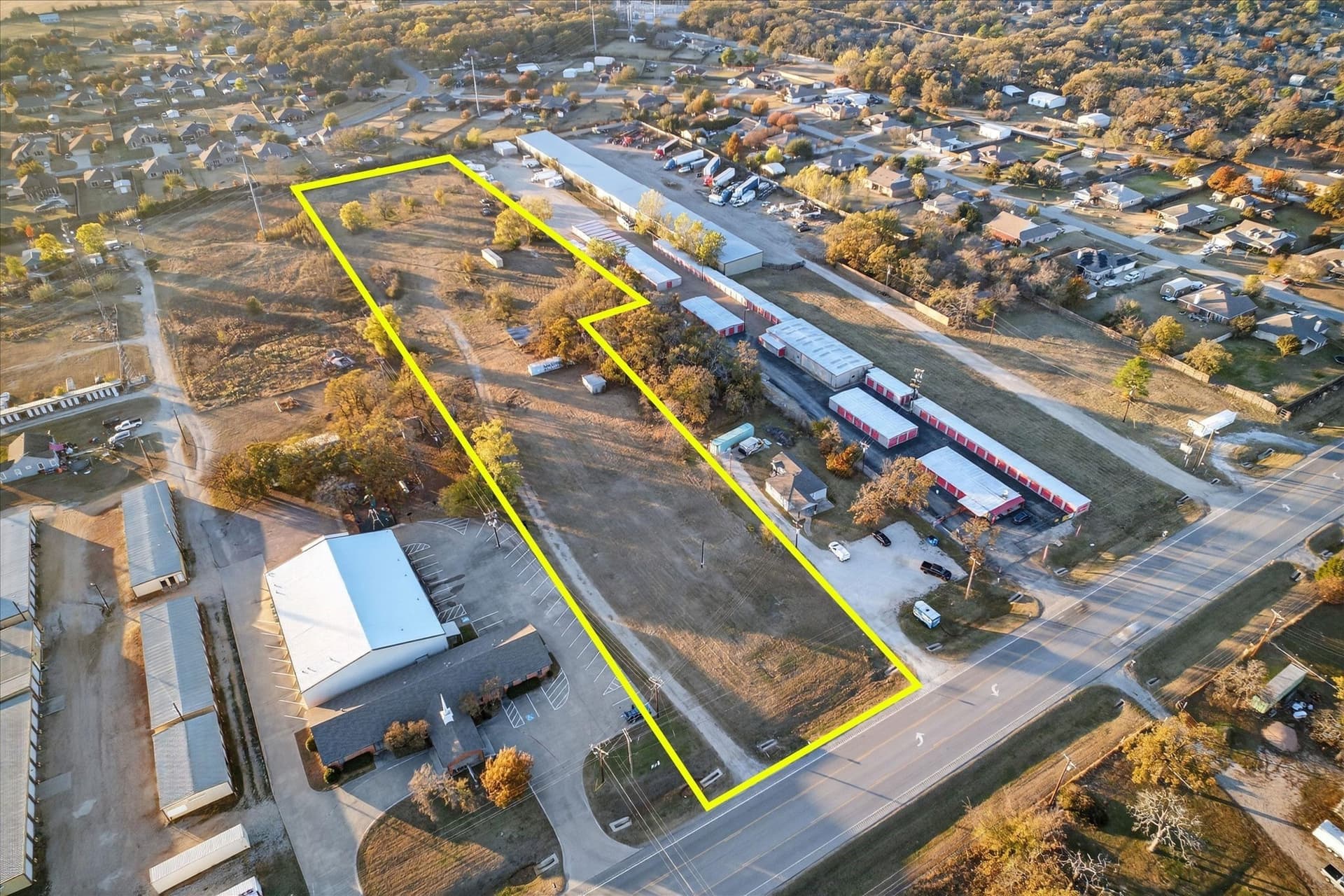 4.55 acres in Denton County gallery image 3