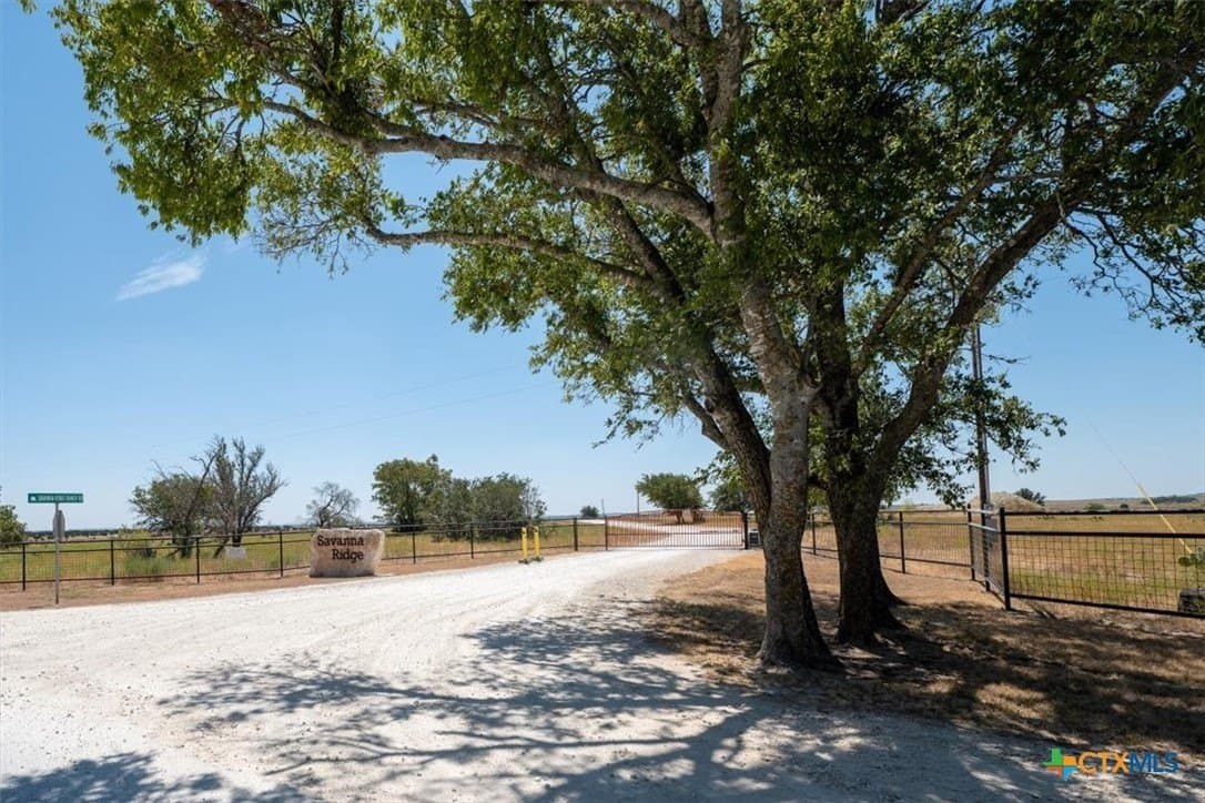 20.02 acres in Lampasas County - photo 33