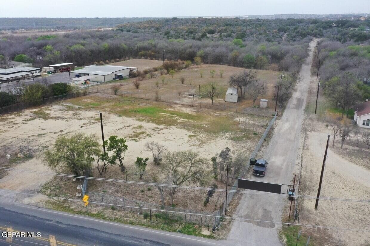 6 acres in Unincorporated County - photo 8