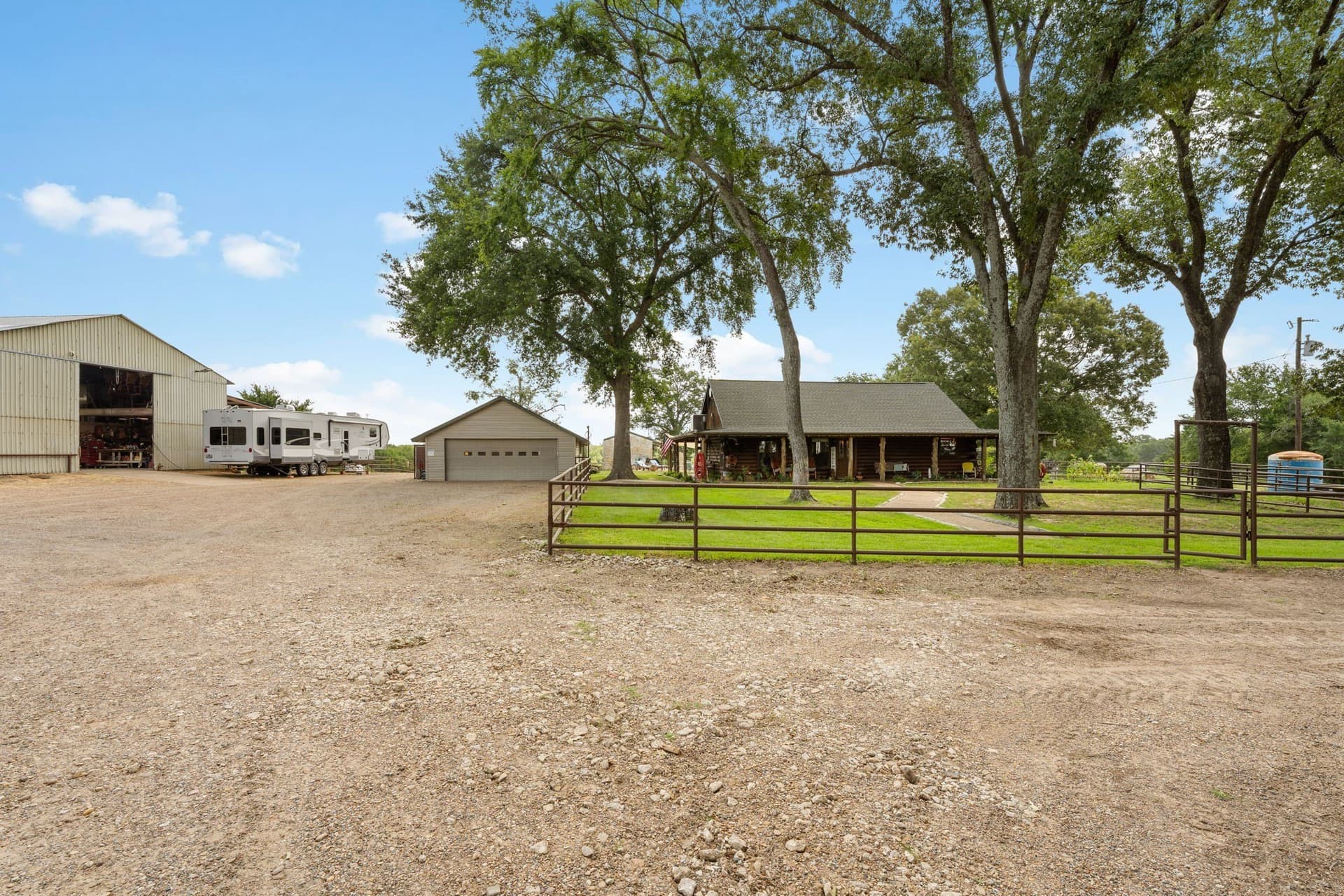34.05 acres in Henderson County - photo 7