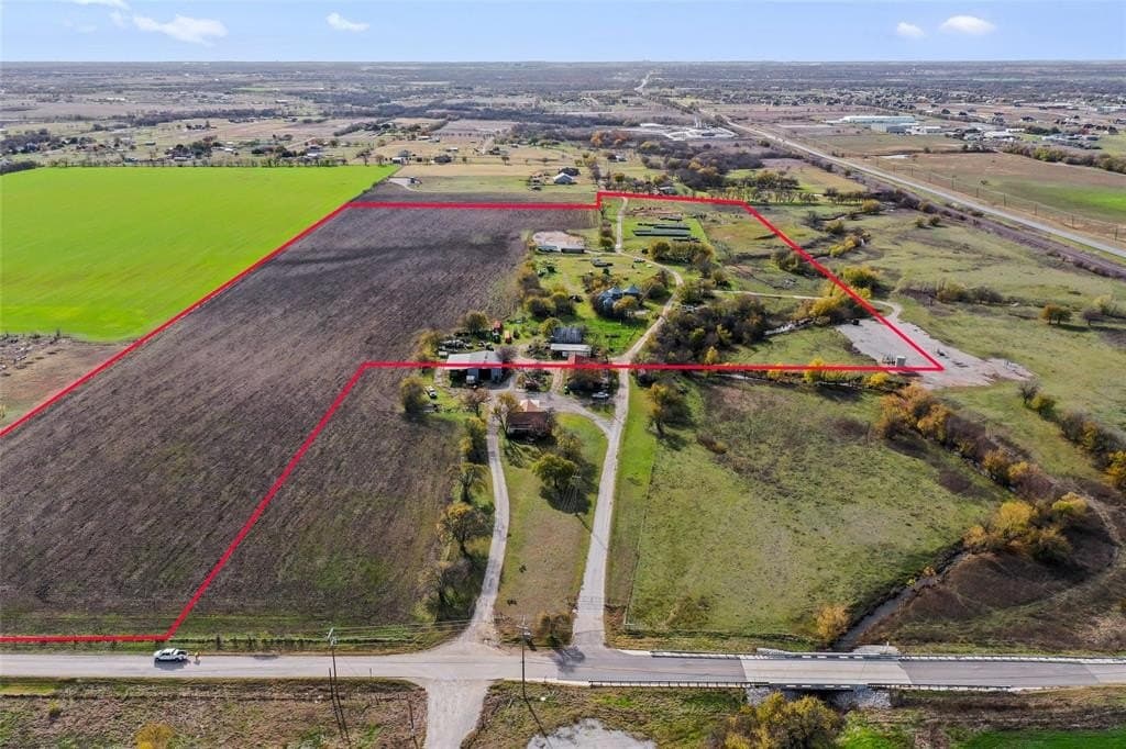 42.4 acres in Denton County