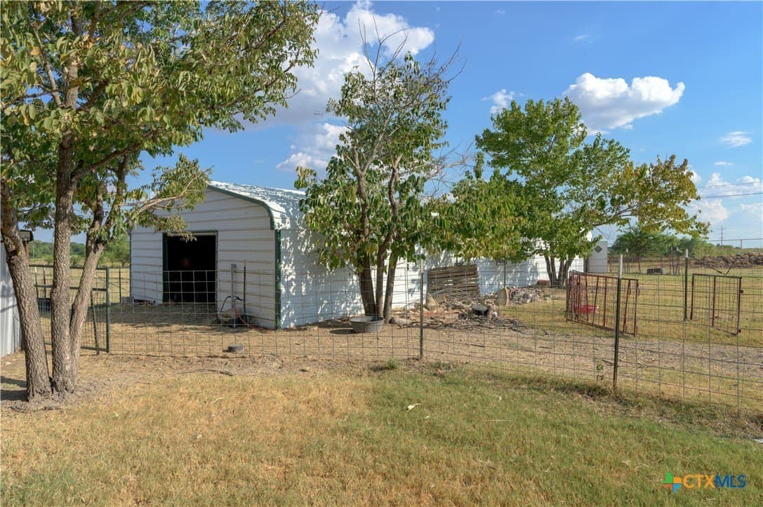 26.42 acres in Bell County - photo 32