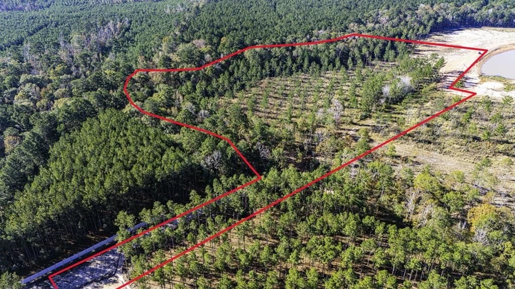 15.92 acres in Texas County