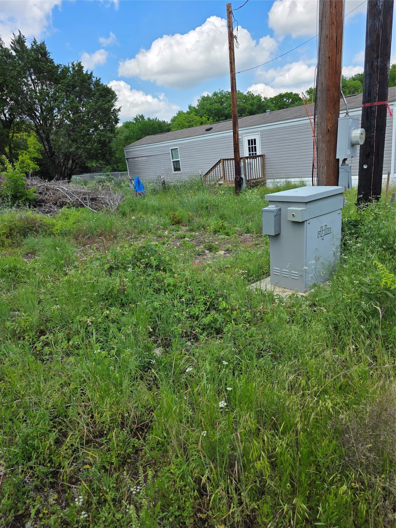 0.04 acres in Hood County - photo 7