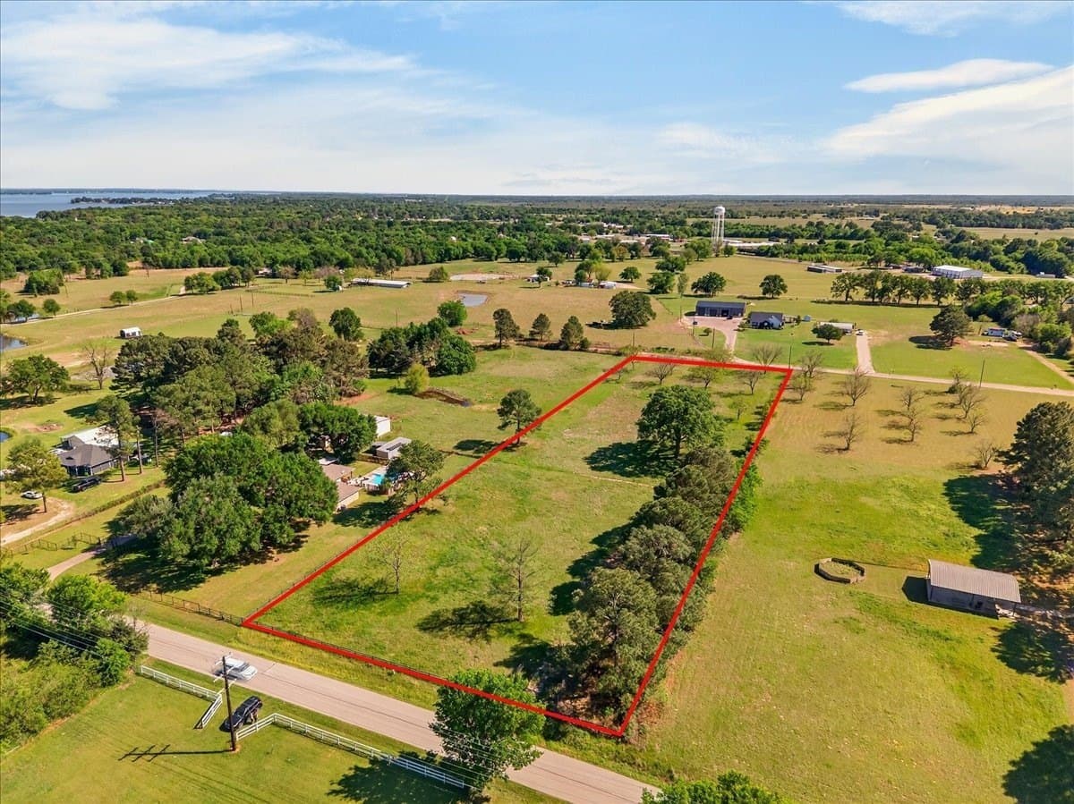 3.21 acres in Henderson County - photo 10