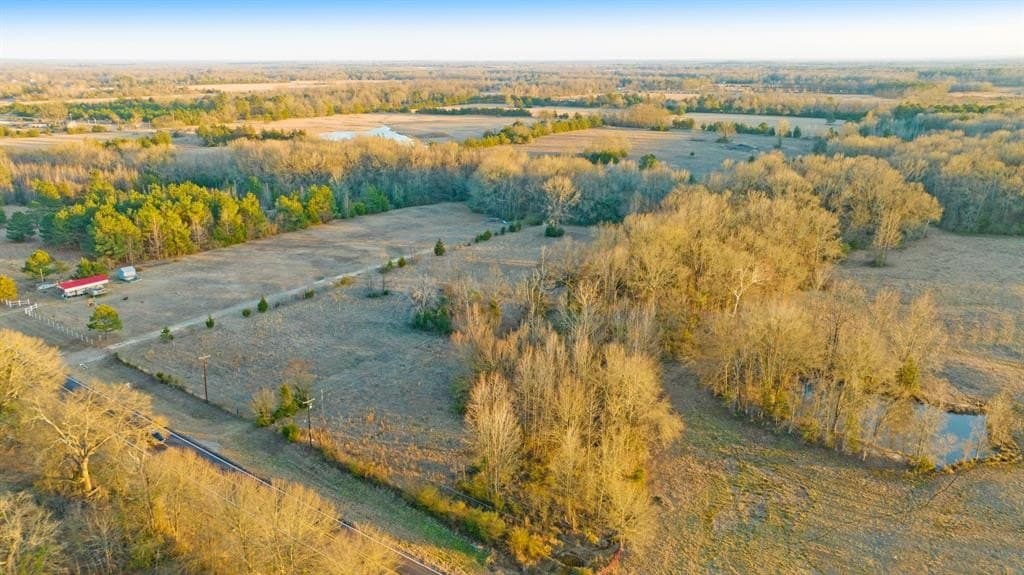 4.98 acres in Red River (TX) County gallery image 3