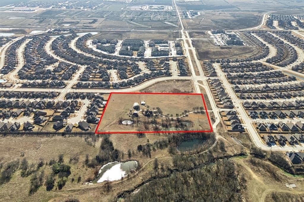 10.27 acres in Collin County gallery image 2