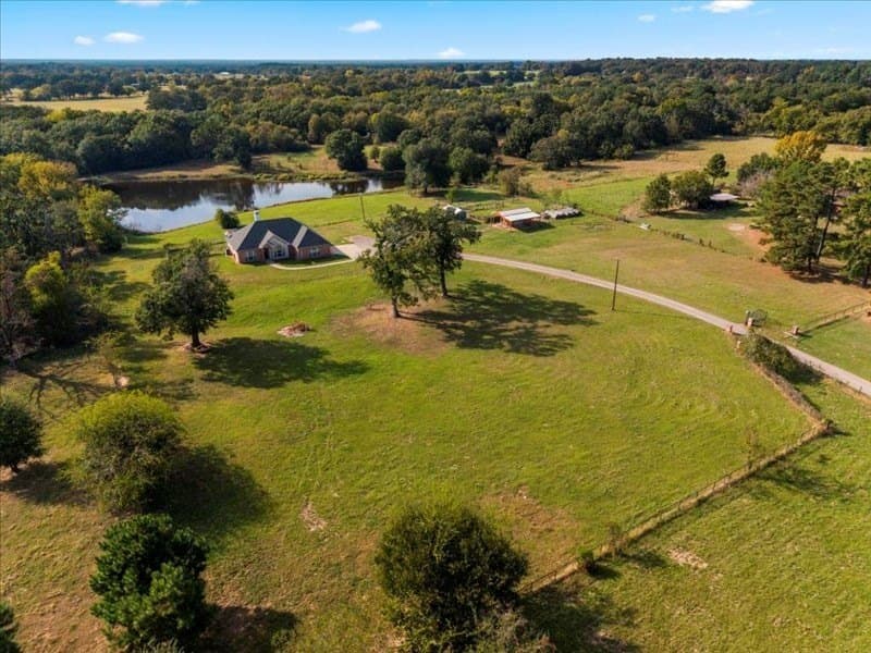 17.72 acres in Henderson County - photo 9