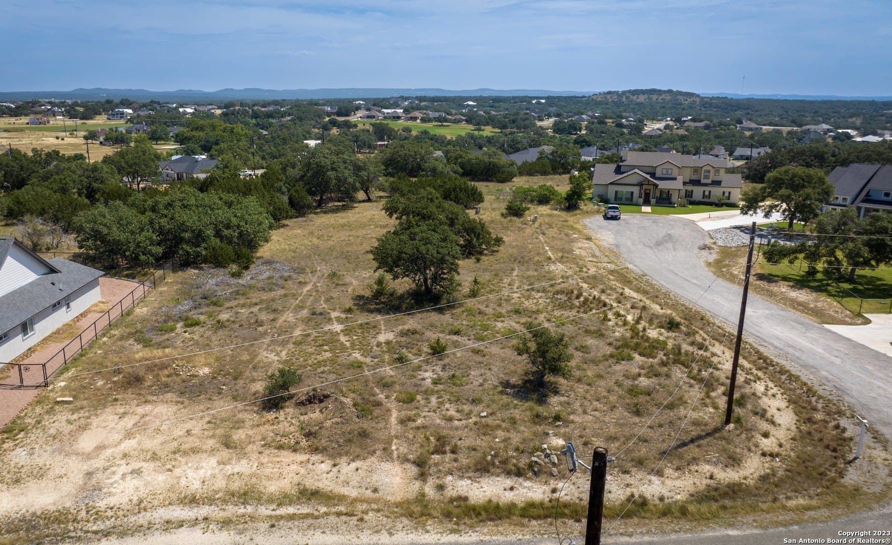 1.2 acres in Blanco County gallery image 3