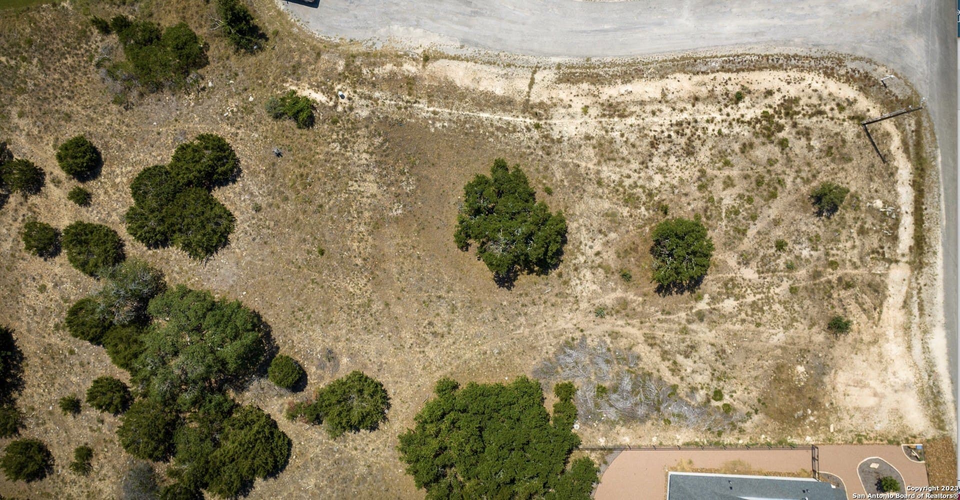 1.2 acres in Blanco County gallery image 2