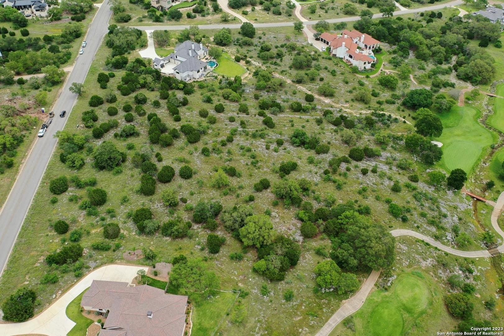 1.74 acres in Kendall County gallery image 4