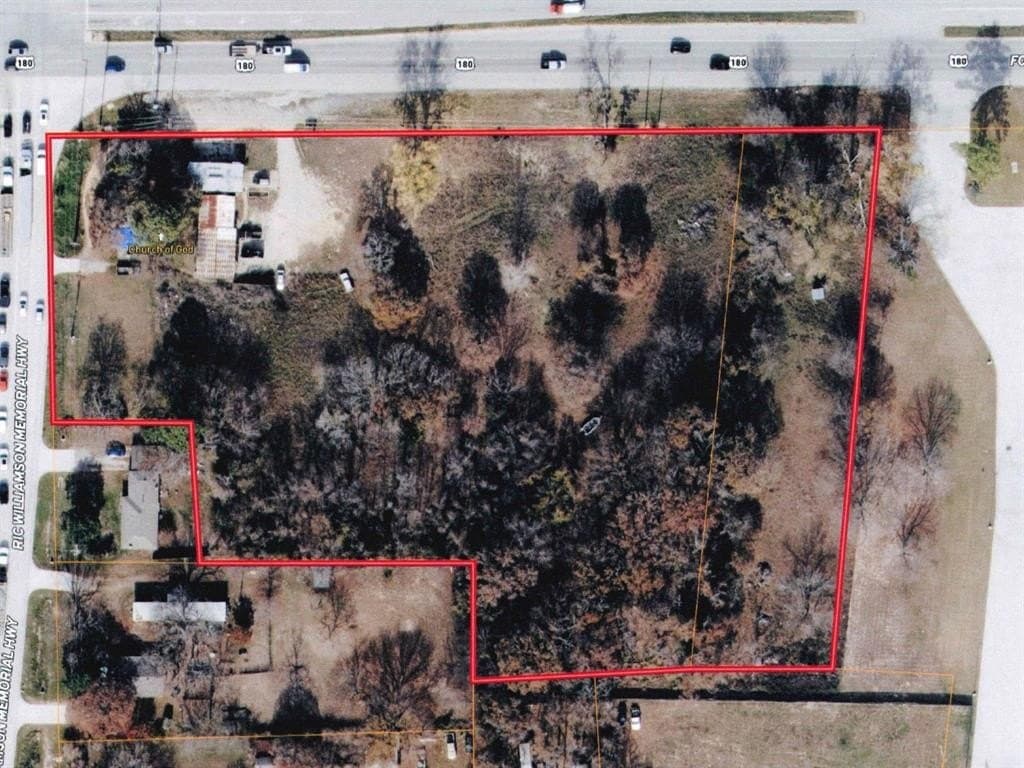 5.03 acres in Parker County