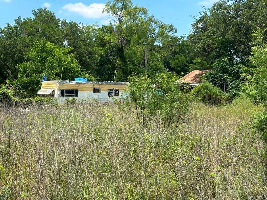 2.03 acres in Real County - photo 7