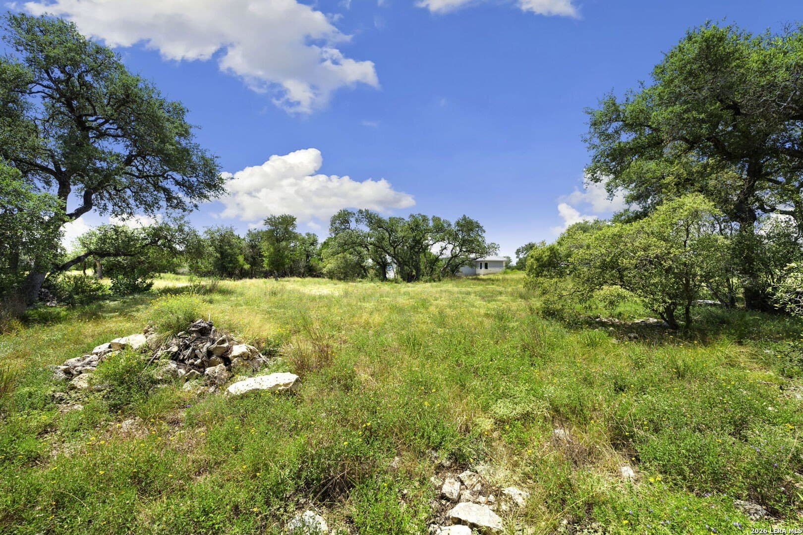 1.04 acres in Comal County