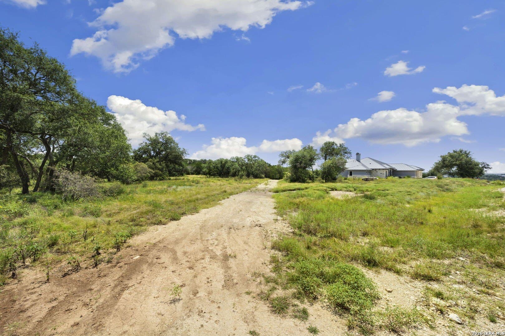 1.04 acres in Comal County - photo 3