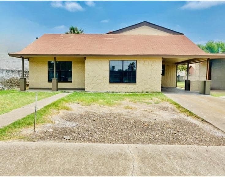 6,098 acres in Maverick County