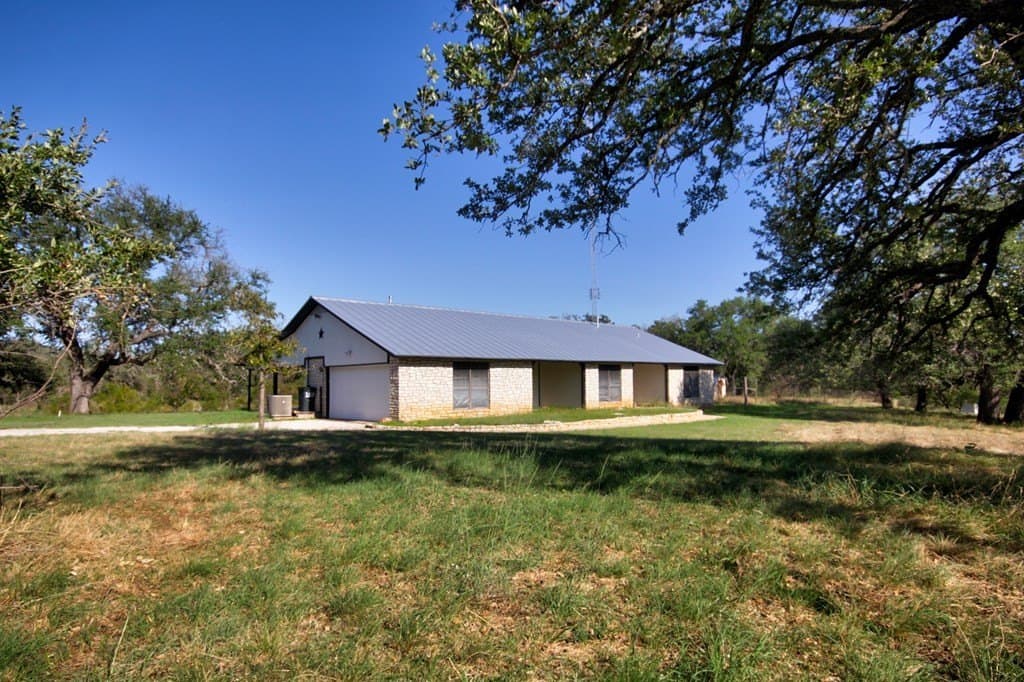 10 acres in Llano County - photo 6