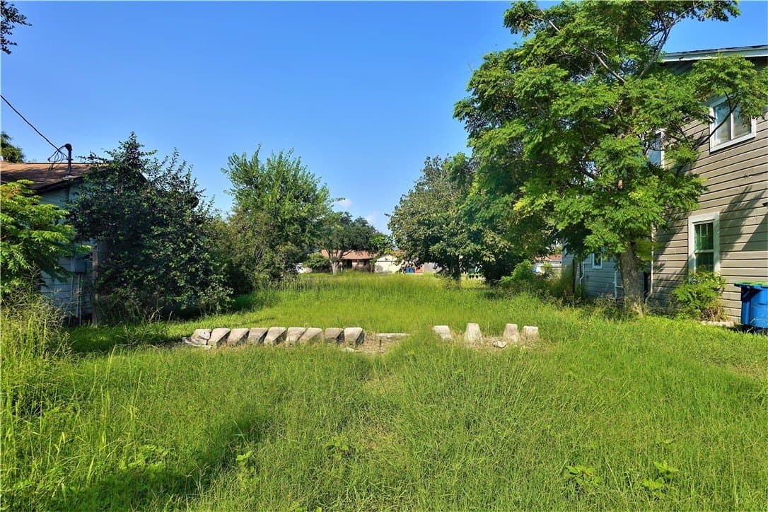 0.08 acres in San Patricio County - photo 4