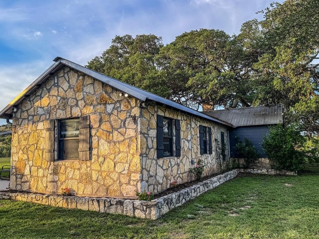 25.39 acres in Blanco County - photo 39