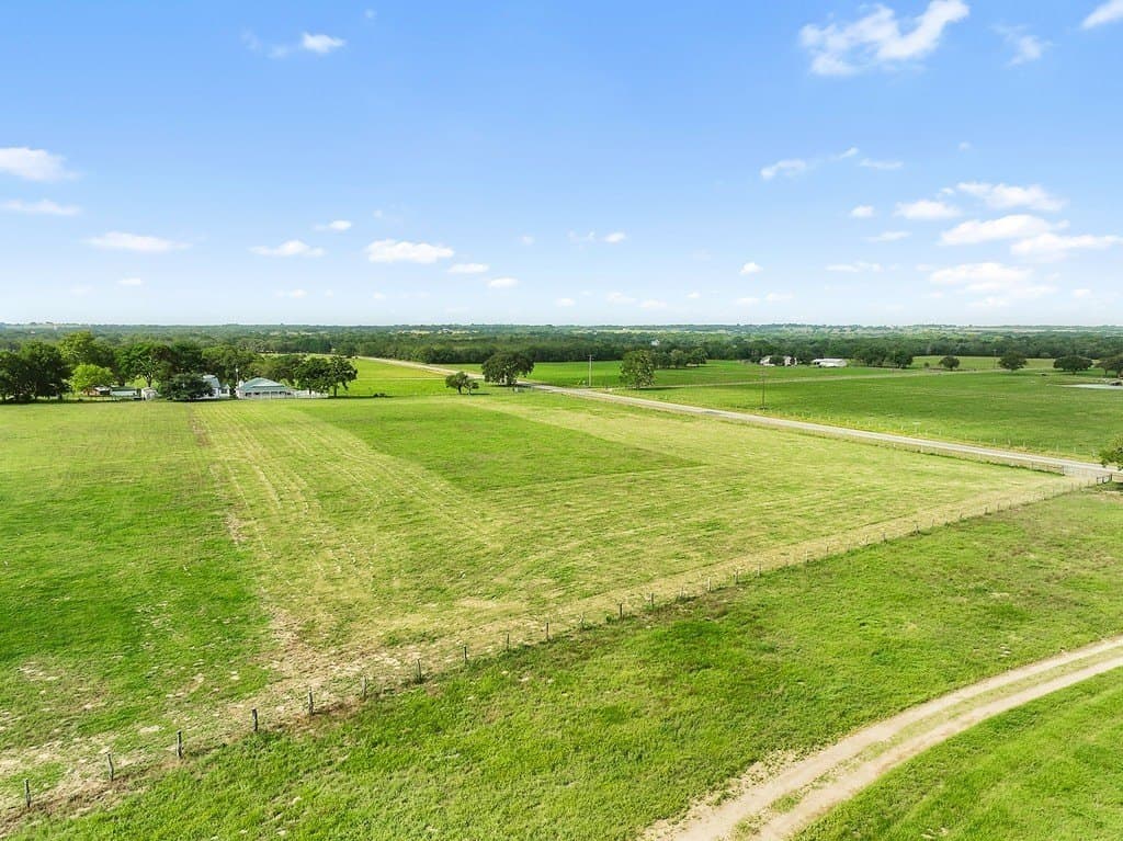10 acres in Fayette County - photo 13