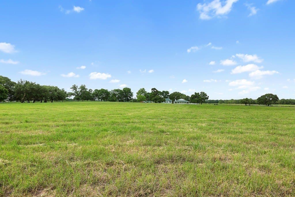 10 acres in Fayette County - photo 17