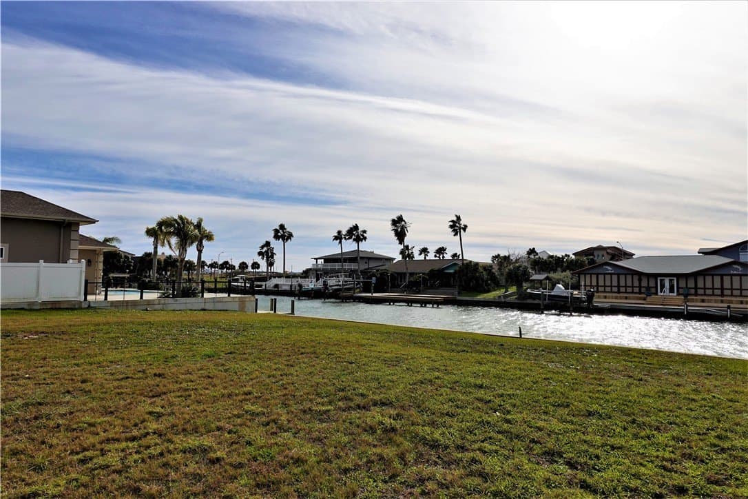 0.27 acres in Nueces County - photo 20