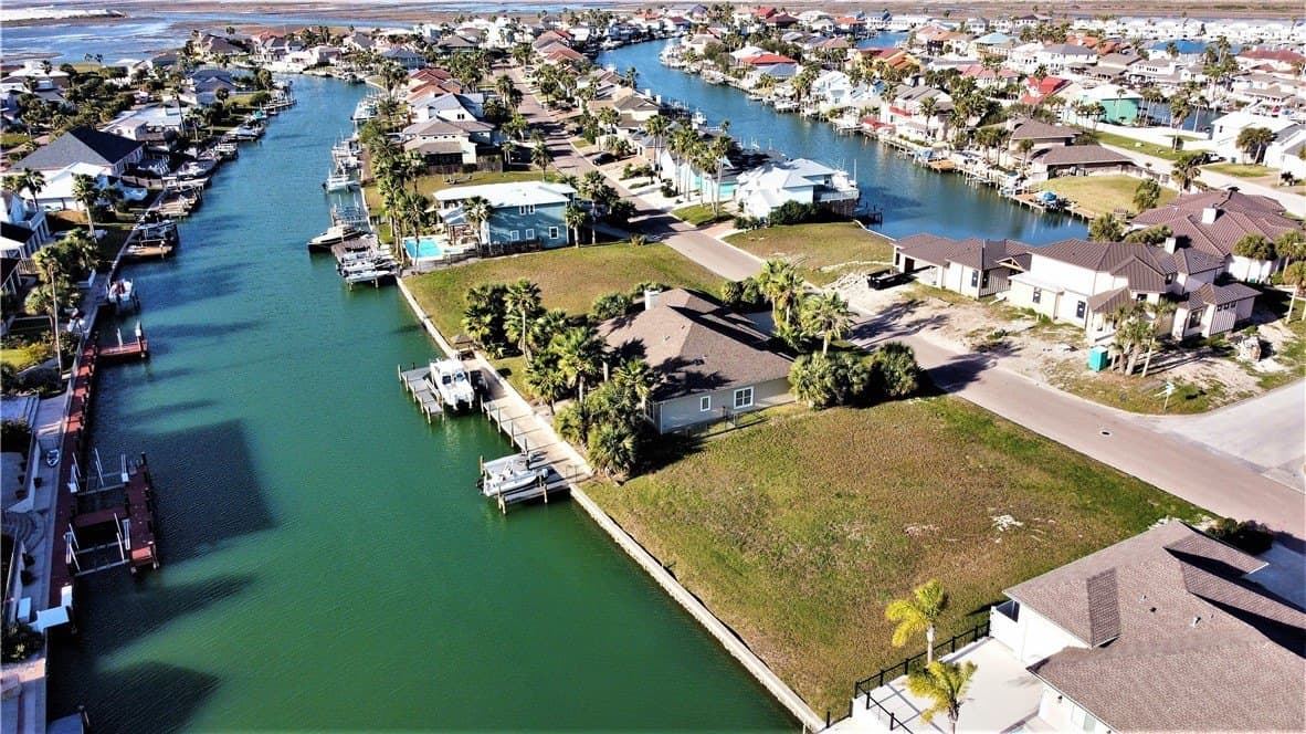 0.27 acres in Nueces County - photo 32