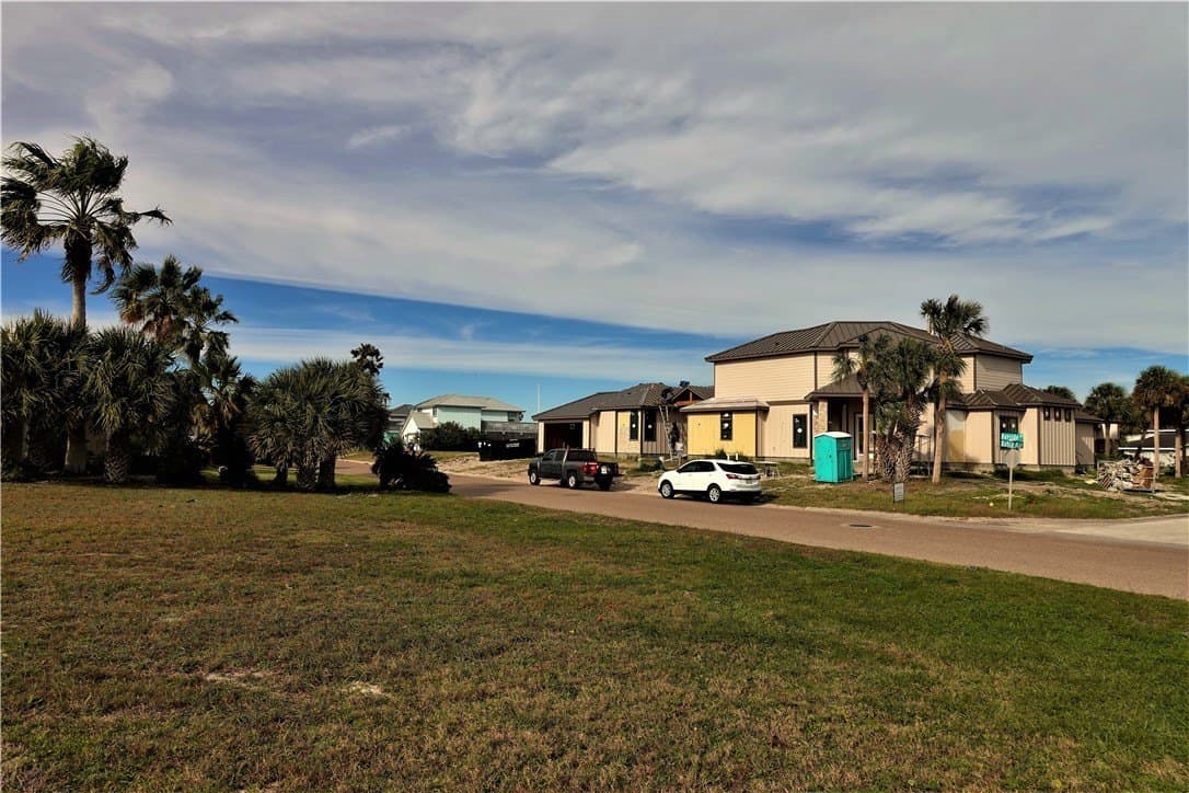 0.27 acres in Nueces County - photo 6