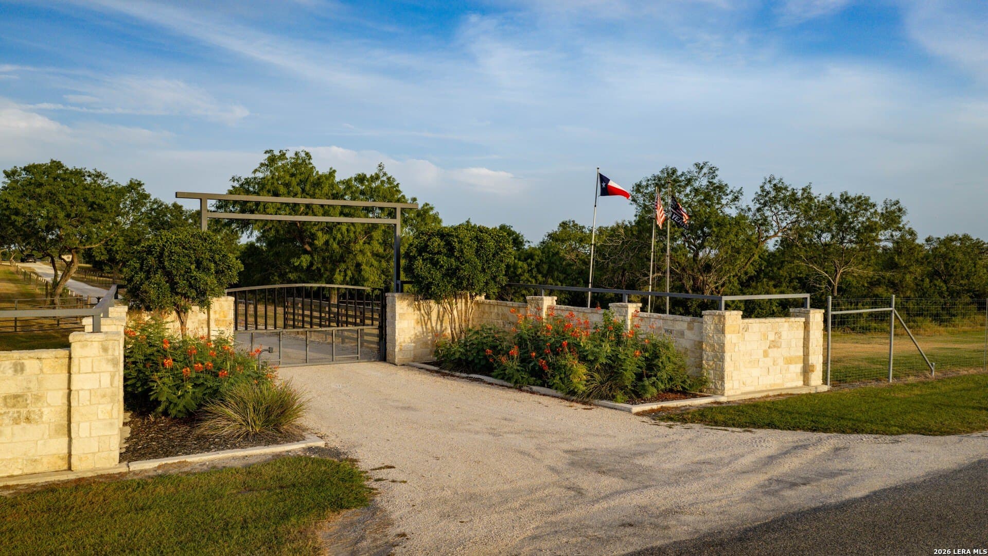 143.57 acres in Karnes County - photo 4