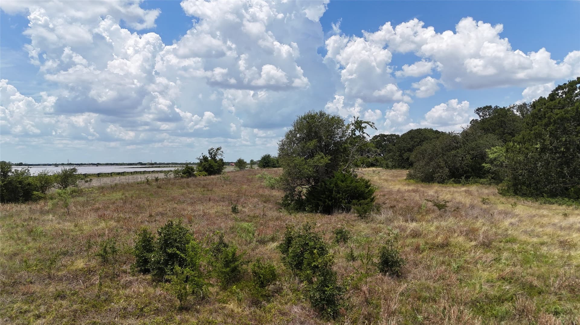 6.75 acres in Navarro County - photo 13
