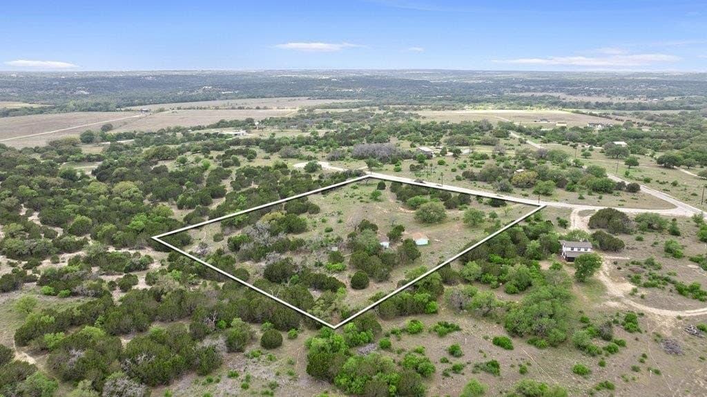 6.02 acres in Lampasas County gallery image 2